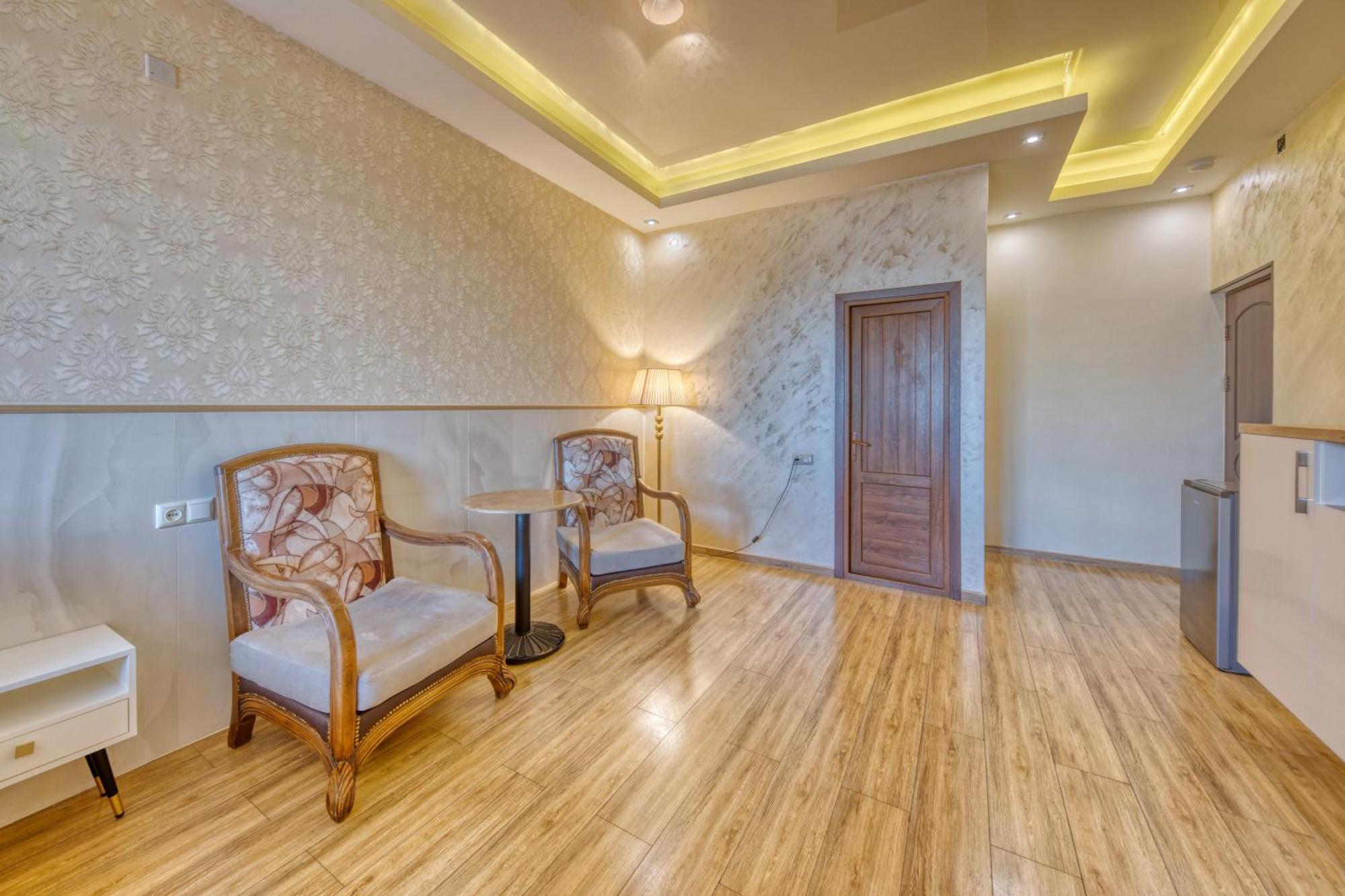 Aleppo Hotel Erivan Exterior foto