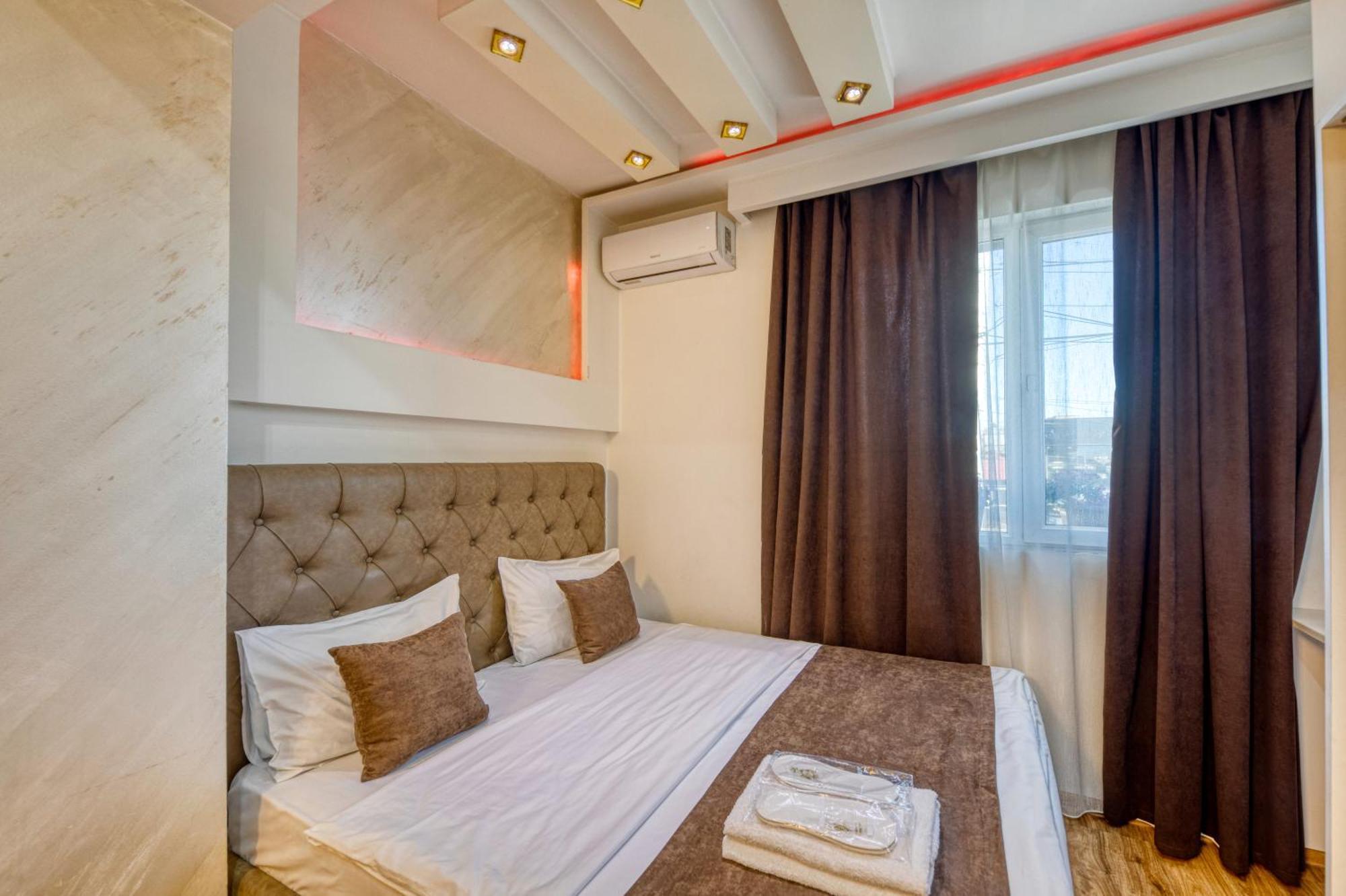 Aleppo Hotel Erivan Exterior foto