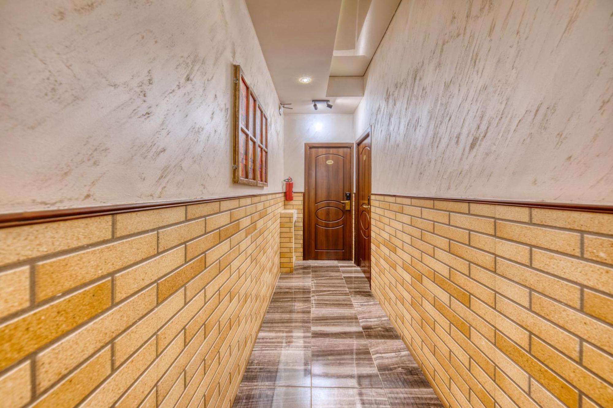 Aleppo Hotel Erivan Exterior foto